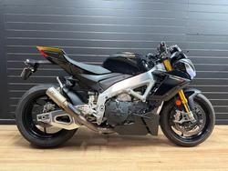 Aprilia Tuono V4 Factory