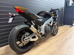 2022 APRILIA TUONO V4 FACTORY Black
