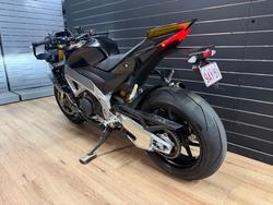 2022 APRILIA TUONO V4 FACTORY Black