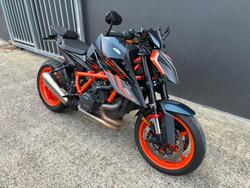 2022 Ktm 1290 SUPER DUKE R BLACK