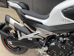 2024 CFMOTO 800NK Advance NK White