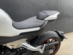 2024 CFMOTO 800NK Advance NK White