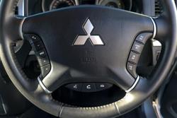2018 Mitsubishi Pajero GLS
