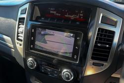 2018 Mitsubishi Pajero GLS