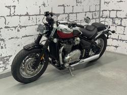 2025 Triumph Bonneville Speedmaster Speedmaster Red