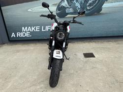2026 Yamaha XSR700 White