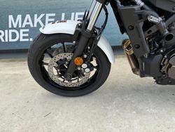 2026 Yamaha XSR700 White