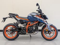 KTM 390 Duke