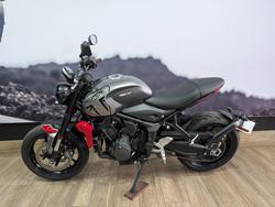 2023 Triumph TRIDENT 660 Black