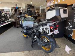 2025 BMW Motorrad R 1300 GS ADVENTURE OPTION 719 Aurelius Green Metallic Matt