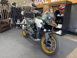 2025 BMW Motorrad R 1300 GS ADVENTURE OPTION 719 Aurelius Green Metallic Matt