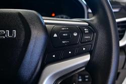 2022 Isuzu D-MAX LS-M