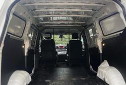 2022 LDV G10 +