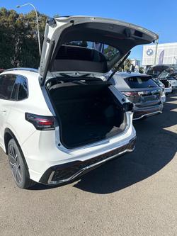 2026 Volkswagen Tiguan 195TSI R-Line