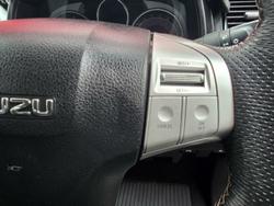 2018 Isuzu MU-X LS-T