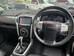 2018 Isuzu MU-X LS-T
