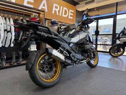 2026 BMW Motorrad 2026 BMW 1300CC R 1300 GS OPTION 719 IMPERIAL BLUE METALLIC