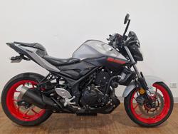 Yamaha MT-03 (lams)