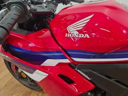 2024 Honda 2024 Honda SPORTS ABS RED