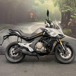 CFMOTO 650MT ABS