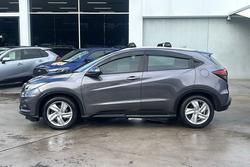 2019 Honda HR-V VTi-S