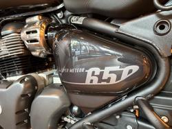 2025 Royal Enfield Super Meteor 650 Meteor Black
