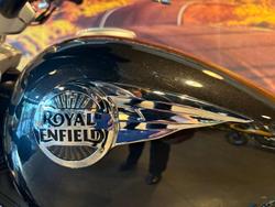 2025 Royal Enfield Super Meteor 650 Meteor Black