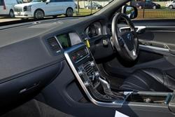 2016 Volvo S60 T6 R-Design