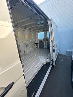 2026 Volkswagen Crafter 35 TDI410