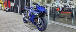 2025 Yamaha YZF-R1 R1 Blue