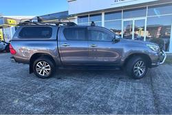 2018 Toyota Hilux SR5