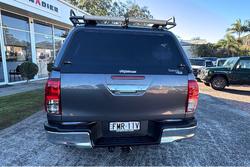 2018 Toyota Hilux SR5