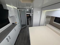 2023 Avida Longreach