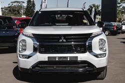 2026 Mitsubishi Outlander Black Edition
