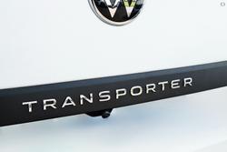 2025 Volkswagen Transporter TDI390