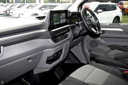 2025 Volkswagen Transporter TDI390