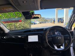 2020 Toyota Hilux SR