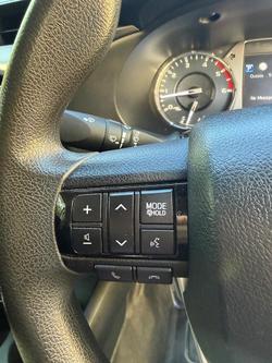 2020 Toyota Hilux SR