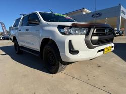 2020 Toyota Hilux SR