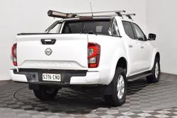 2021 Nissan Navara ST