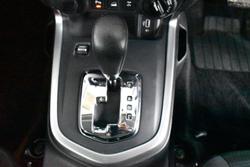 2021 Nissan Navara ST
