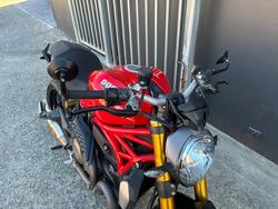 2014 Ducati MONSTER 1200S RED