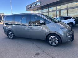 2023 Hyundai STARIA Elite