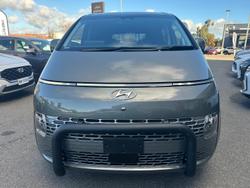 2023 Hyundai STARIA Elite