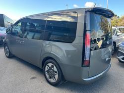 2023 Hyundai STARIA Elite