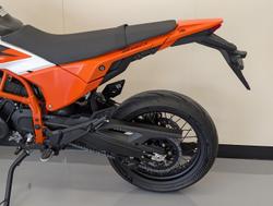 2026 KTM 390 SMC R SMC Orange