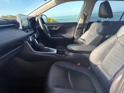 2020 Toyota RAV4 Cruiser