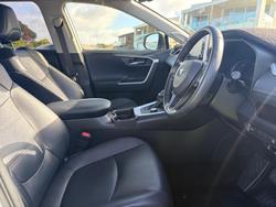 2020 Toyota RAV4 Cruiser