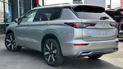 2026 Mitsubishi Outlander Exceed