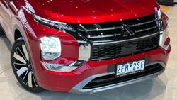 2026 Mitsubishi Outlander Exceed Tourer